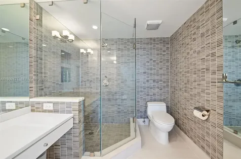 1900 Sunset Harbour Drive Miami Beach FL 33139