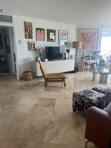 1000 Quayside Terrace Miami FL 33138