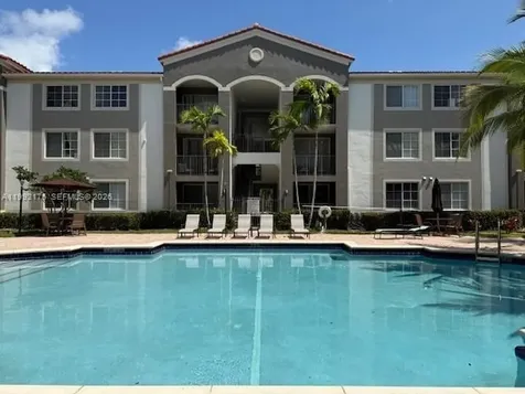 6831 SW 44th Street Miami FL 33155