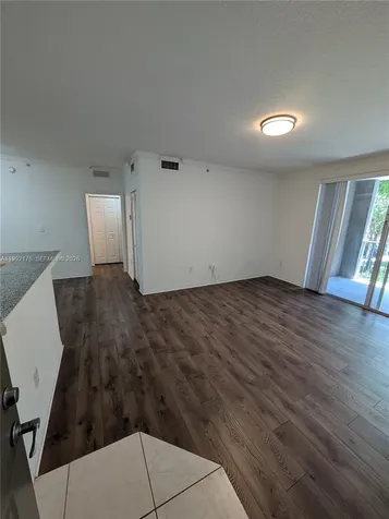 6831 SW 44th Street Miami FL 33155