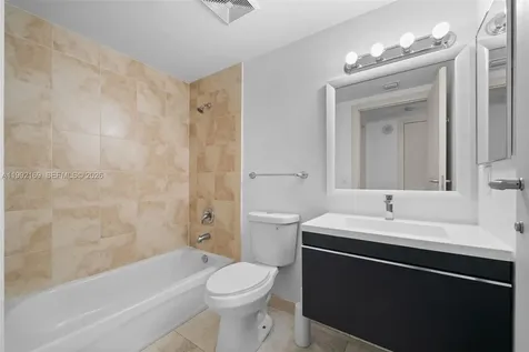 7918 Harbor Island Drive North Bay Village FL 33141