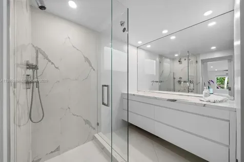 7531 SW 52nd Court Miami FL 33143