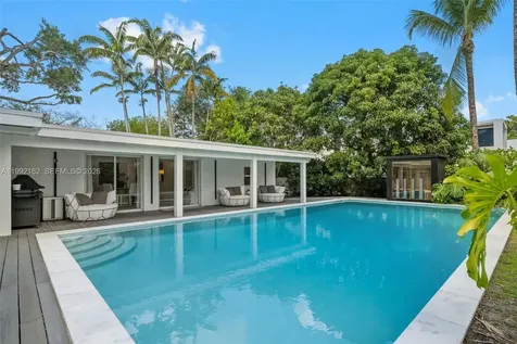 7531 SW 52nd Court Miami FL 33143