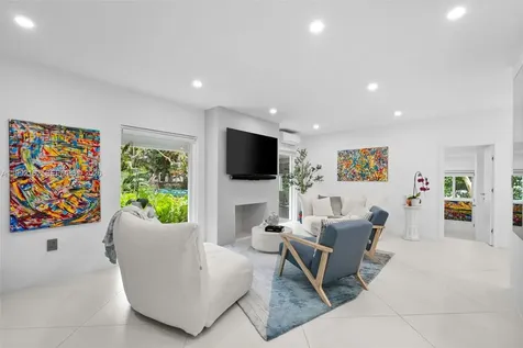 7531 SW 52nd Court Miami FL 33143