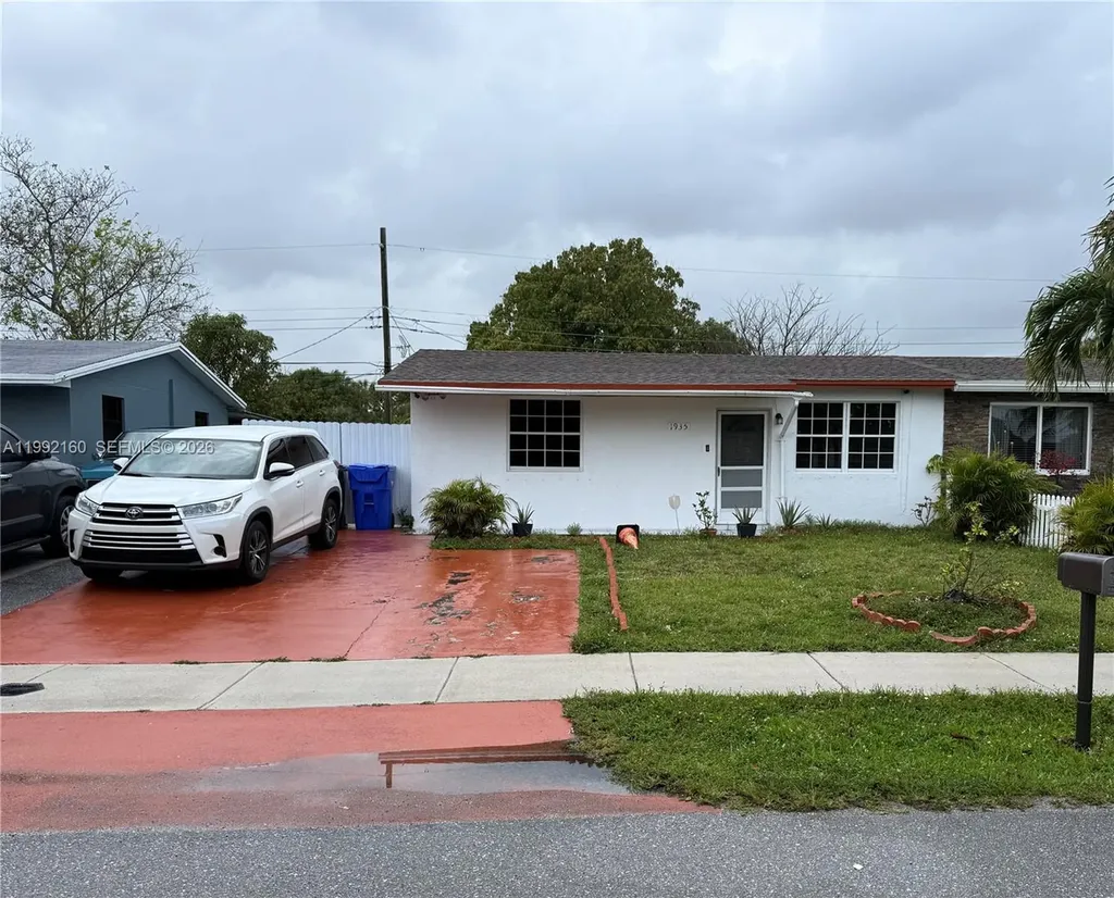 1935 SW 67th Terrace North Lauderdale FL 33068