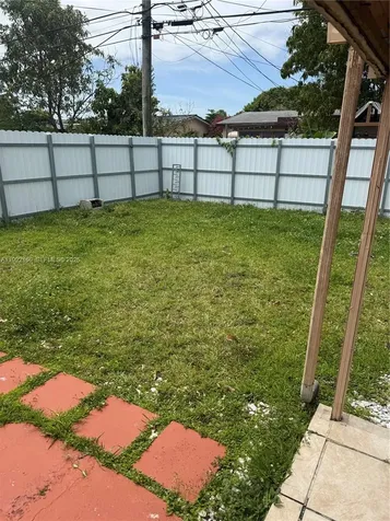 1935 SW 67th Terrace North Lauderdale FL 33068