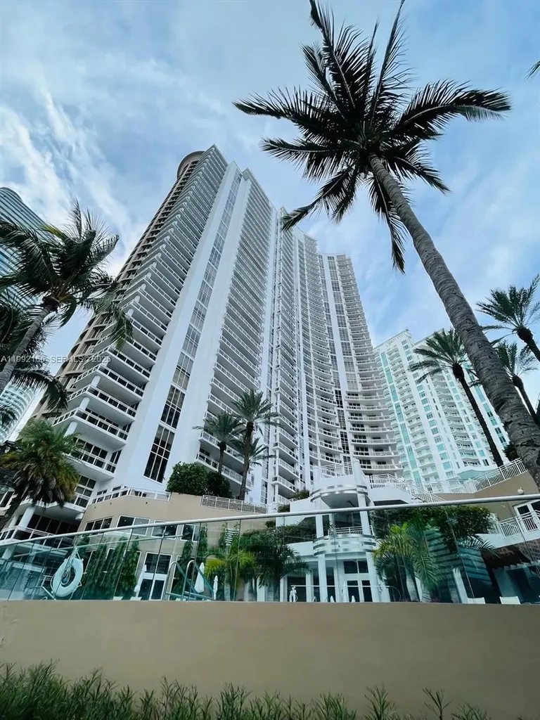 901 Brickell Key Boulevard Miami FL 33131