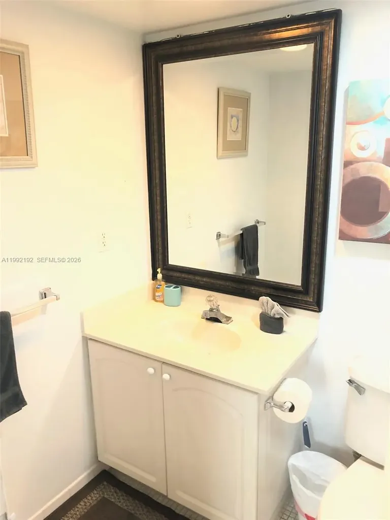 3901 S Ocean Drive Hollywood FL 33019