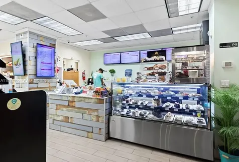 3901 S Ocean Drive Hollywood FL 33019