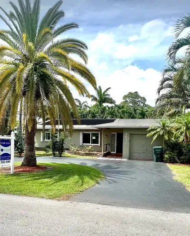 2031 NW 32nd Street Oakland Park FL 33309