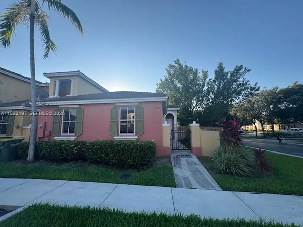 2288 NE 42 Avenue Homestead FL 33033