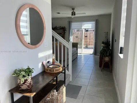 1487 SE 7th Terrace Homestead FL 33034