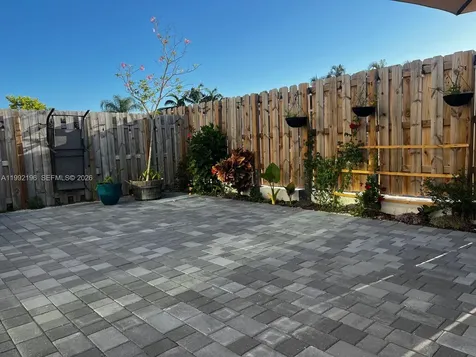 1487 SE 7th Terrace Homestead FL 33034