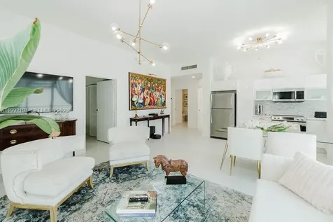 133 NE 2nd Avenue Miami FL 33132