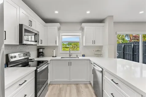 4420 SW 82nd Way Davie FL 33328