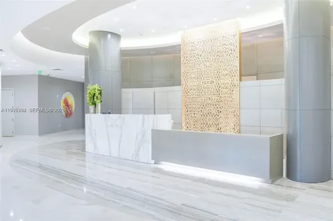 10275 Collins Avenue Bal Harbour FL 33154