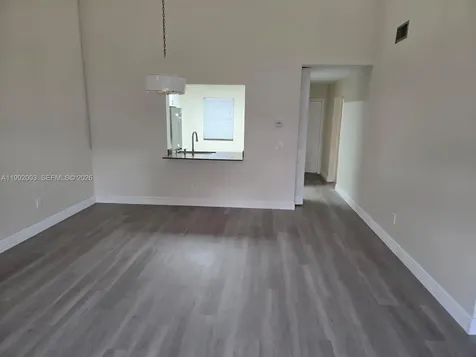 302 Lakeview Drive Royal Palm Beach FL 33411