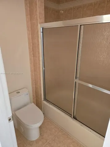 302 Lakeview Drive Royal Palm Beach FL 33411