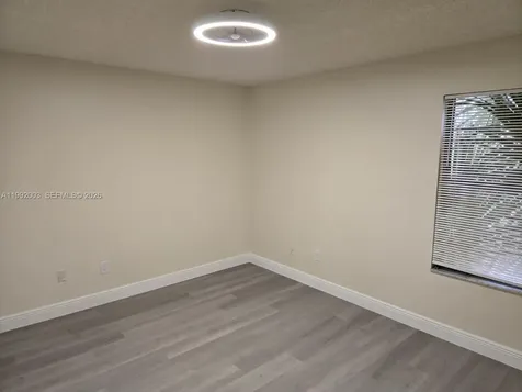 302 Lakeview Drive Royal Palm Beach FL 33411