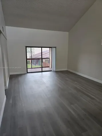 302 Lakeview Drive Royal Palm Beach FL 33411