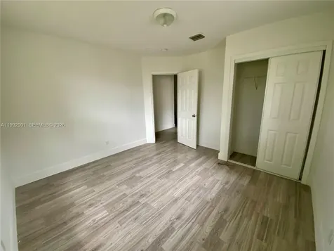 2840 NW 8th Street Fort Lauderdale FL 33311