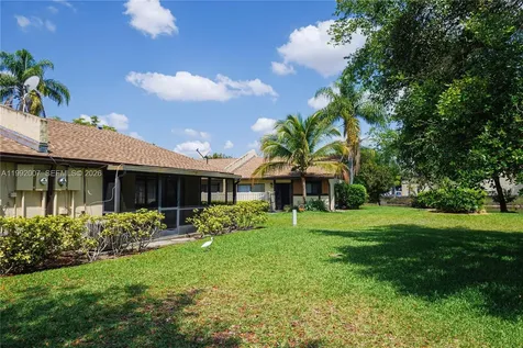 723 Banks Road Margate FL 33063