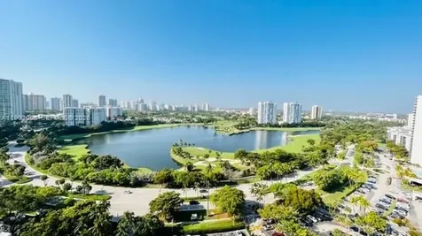 3731 N Country Club Drive Aventura FL 33180