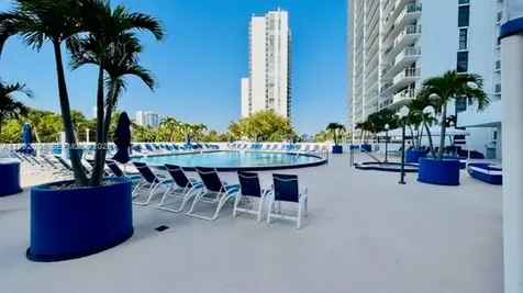 3731 N Country Club Drive Aventura FL 33180