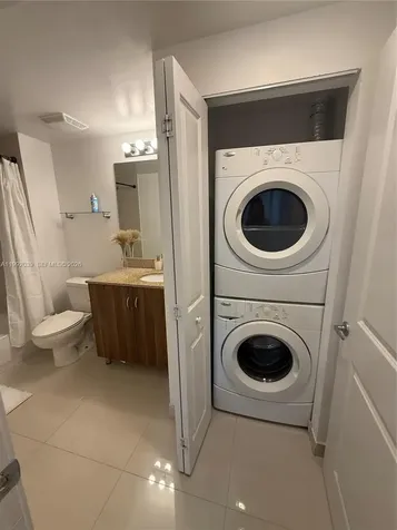 601 NE 23rd Street Miami FL 33137