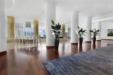 5161 Collins Avenue Miami Beach FL 33140
