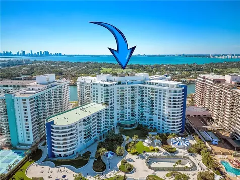 5161 Collins Avenue Miami Beach FL 33140