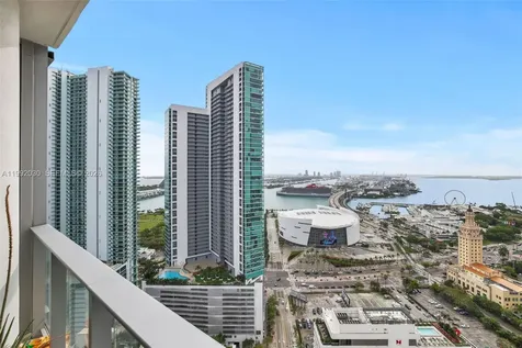 851 NE 1st Avenue Miami FL 33132