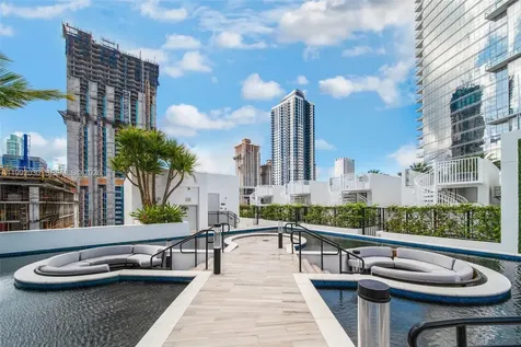 851 NE 1st Avenue Miami FL 33132