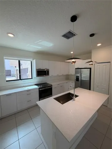 4470 NW 83rd Avenue Doral FL 33166