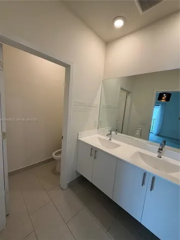 4470 NW 83rd Avenue Doral FL 33166