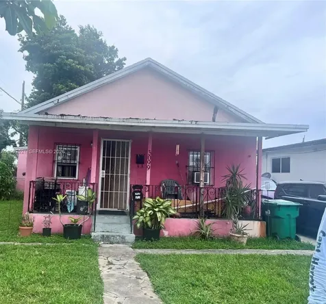 3099 NW 51st Street Miami FL 33142