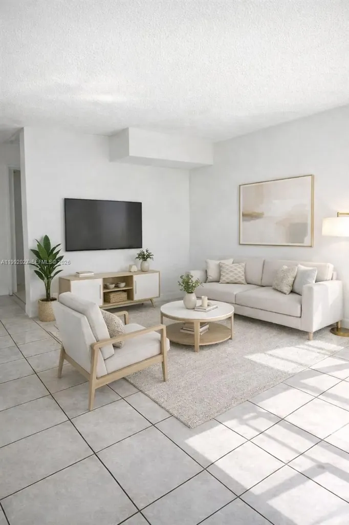 2121 SW 4th Street Miami FL 33135