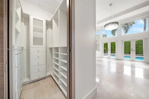 15501 SW 77th Avenue Palmetto Bay FL 33157