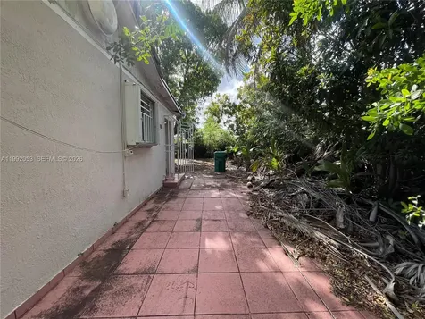 20120 SW 117th Court Miami FL 33177