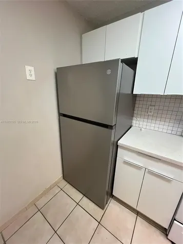 251 W Palm Circle W Pembroke Pines FL 33025