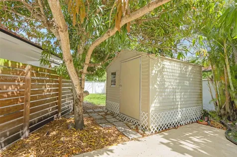 6810 SW 51 Street Miami FL 33155