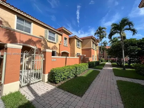4911 Spinnaker Drive Dania Beach FL 33312