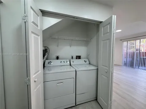 4911 Spinnaker Drive Dania Beach FL 33312