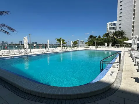 1000 West Avenue Miami Beach FL 33139