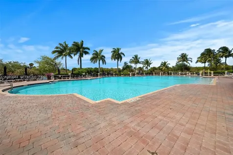 22780 SW 92nd Court Cutler Bay FL 33190
