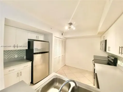 9650 NW 2nd Street Pembroke Pines FL 33024