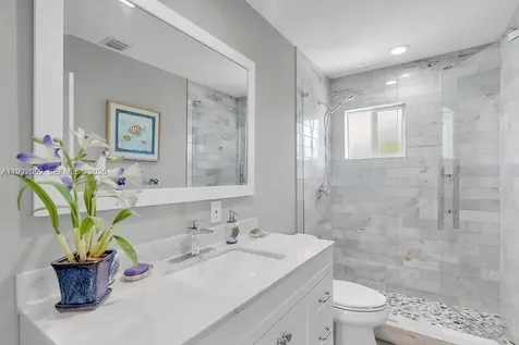 105 2nd Lane Key Largo FL 33037