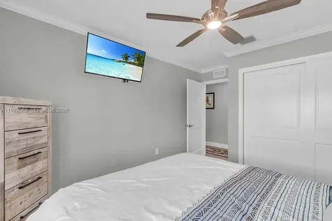 105 2nd Lane Key Largo FL 33037