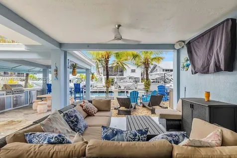105 2nd Lane Key Largo FL 33037