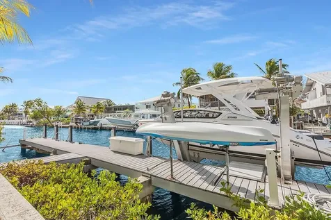 105 2nd Lane Key Largo FL 33037